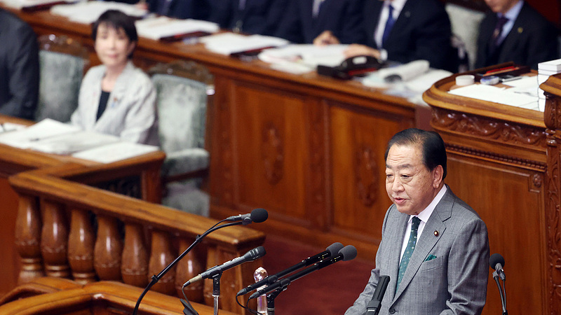 Former Japanese PM criticizes Takaichi's 'dangerous' Taiwan remarks