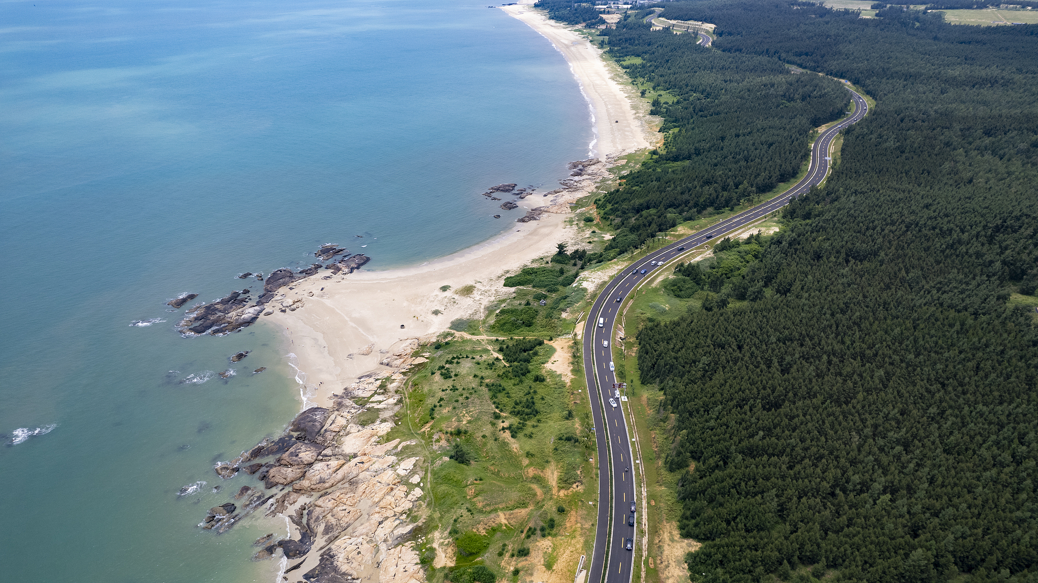 Coastal travelogue: Explore costal road trip around Hainan 