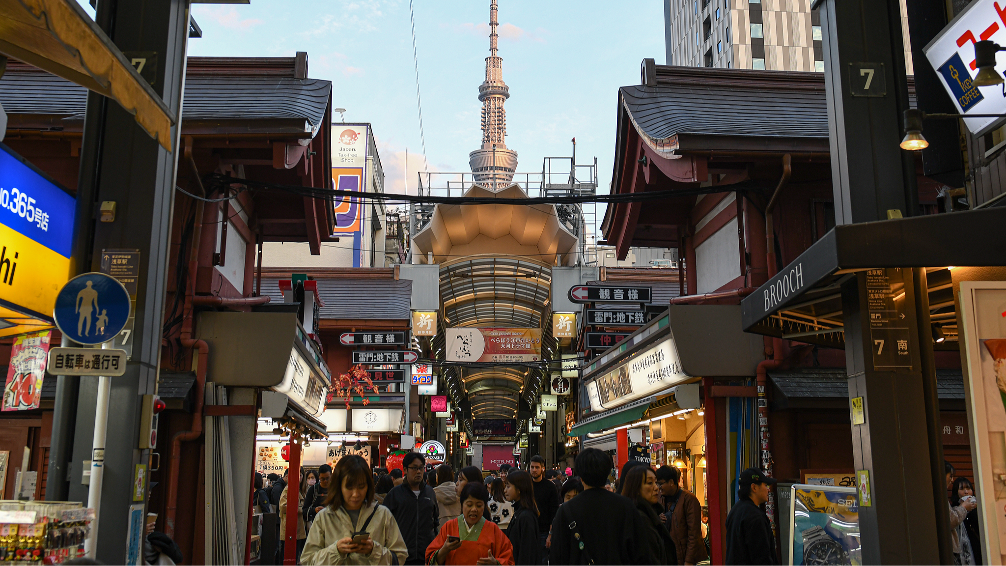 Japan's economy suffers as China warns against Japan travel