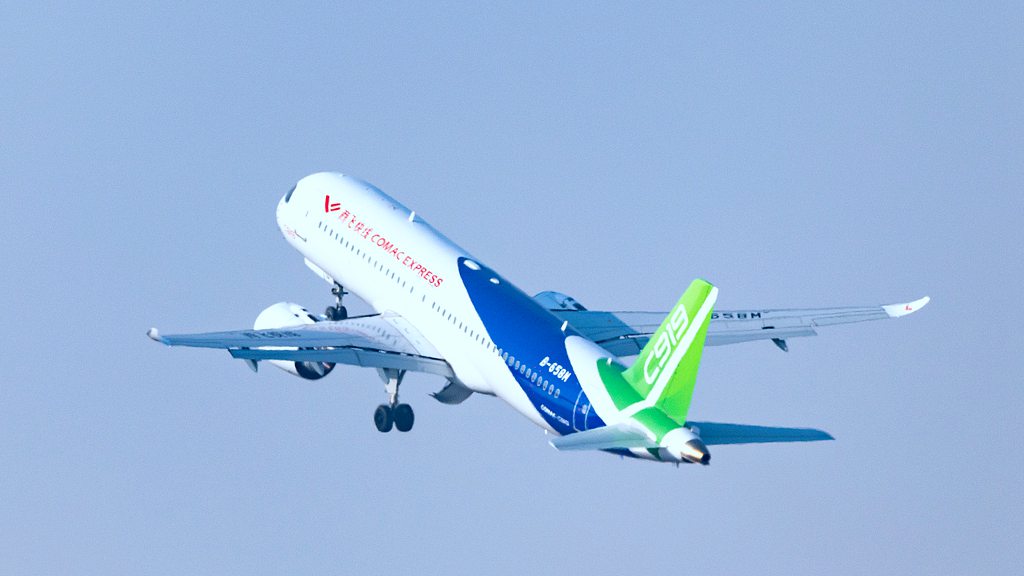C919 spotlighted in Dubai Airshow 2025, making debut in Mideast