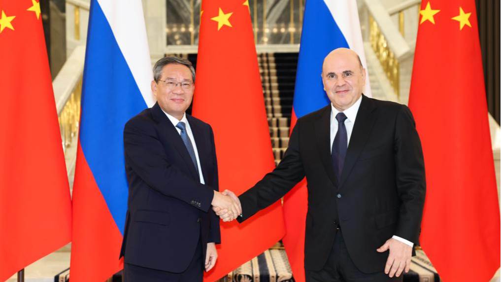Chinese premier pledges closer cooperation with Russia