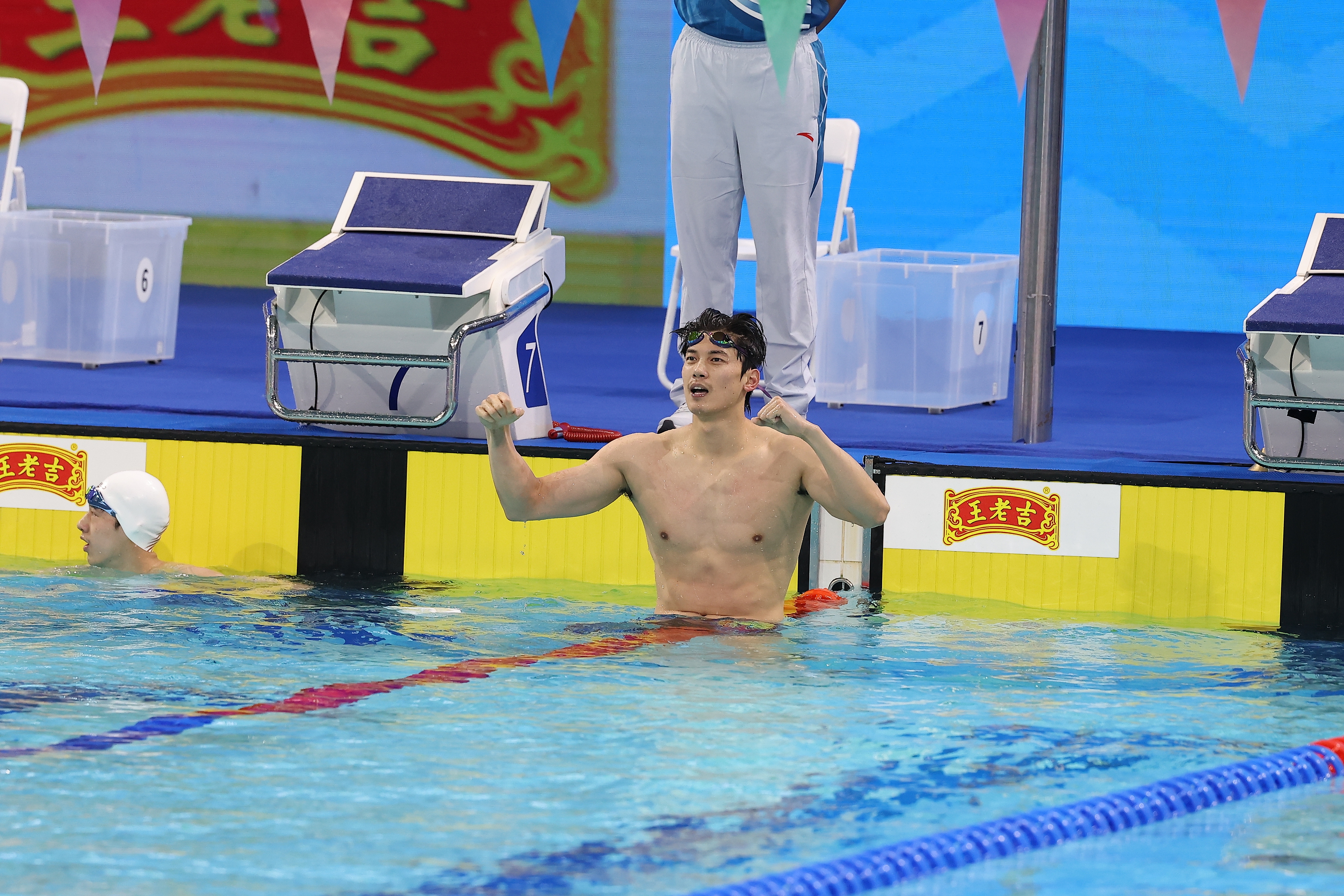 Wang Shun claims gold in men's 400m individual medley at 15th National Games in Shenzhen, China, November 17, 2025. /VCG