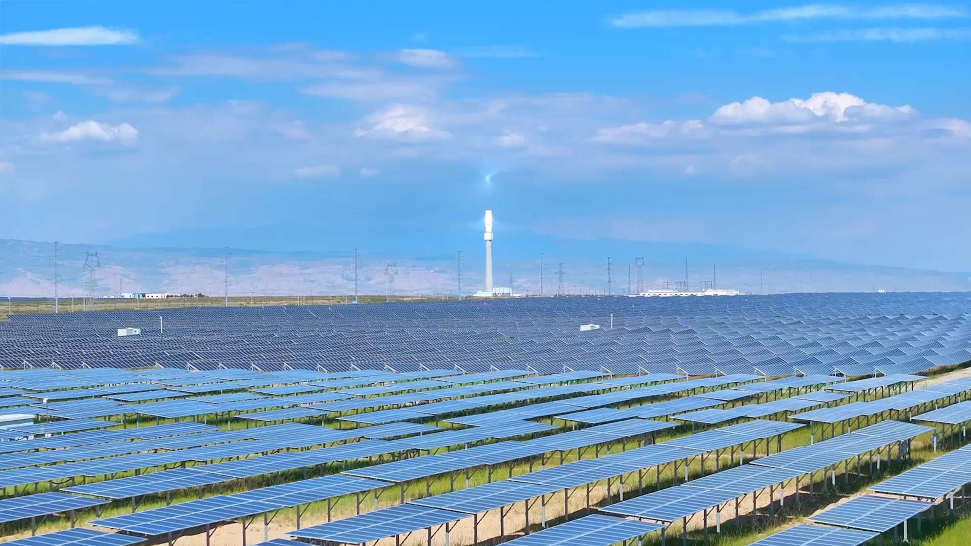 China's Solar Great Wall: Turning desert into green powerhouse