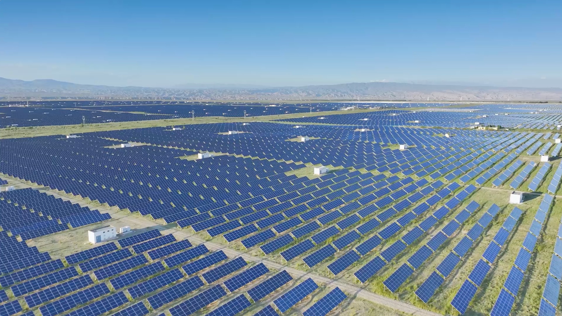 China's Solar Great Wall: Turning desert into green powerhouse