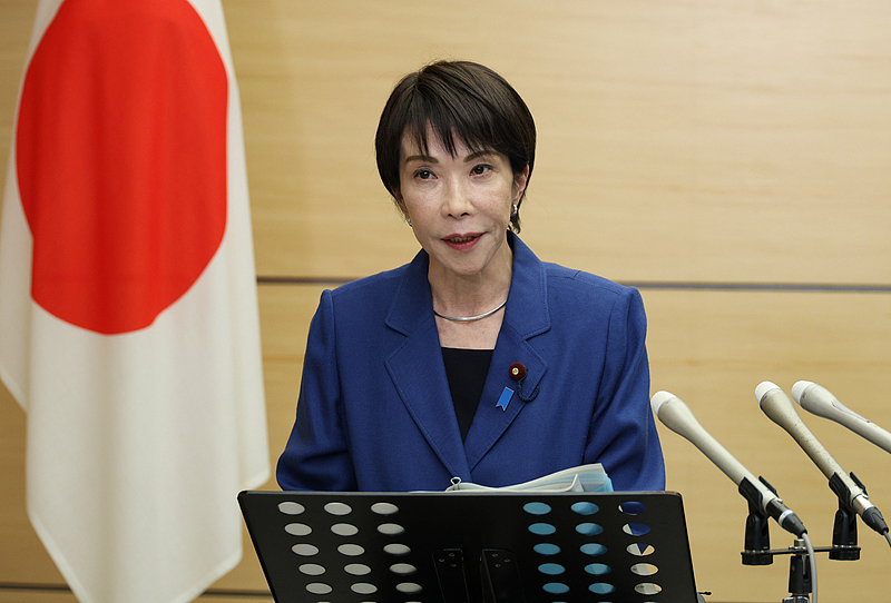 Japanese Prime Minister Sanae Takaichi speaks regarding economic measures decided by the Cabinet during a press conference at her office in Tokyo, Japan, November 21, 2025. /VCG