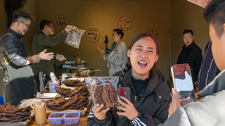 The "Chinese People's Economy" goes global: From policy to practice