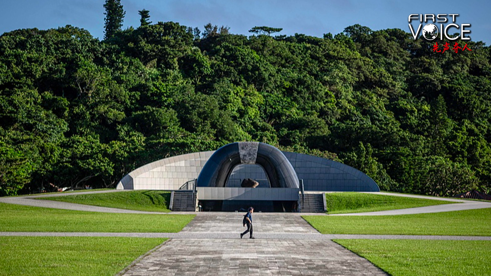 Okinawans, the people crushed by the wheel