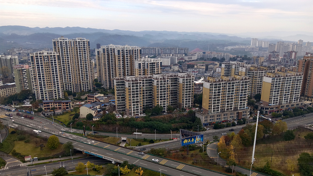 A view of residential buildings in Yichang City, central China's Hubei Province, November 23, 2025. /VCG