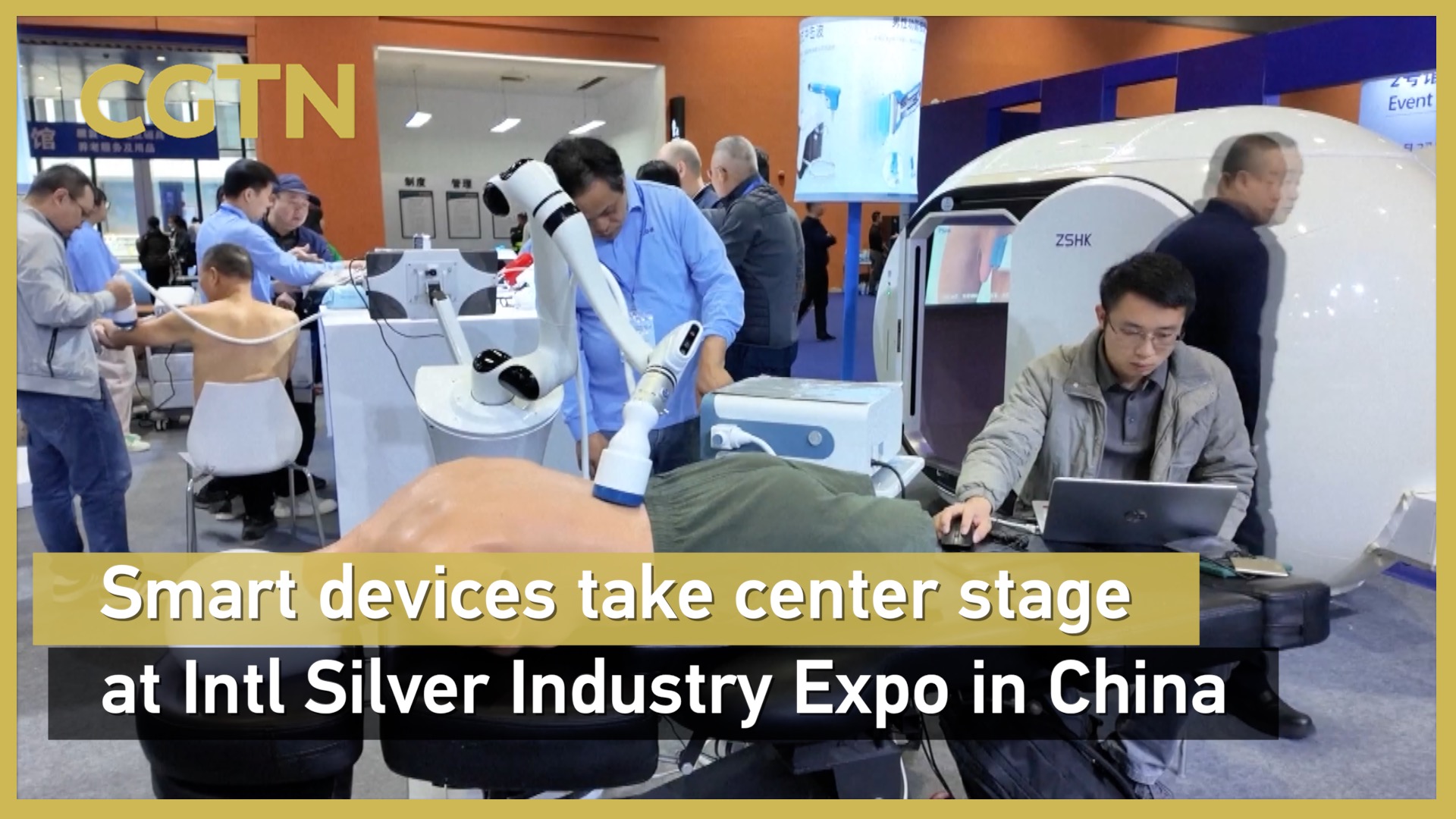 Smart devices take center stage at Intl Silver Industry Expo in China