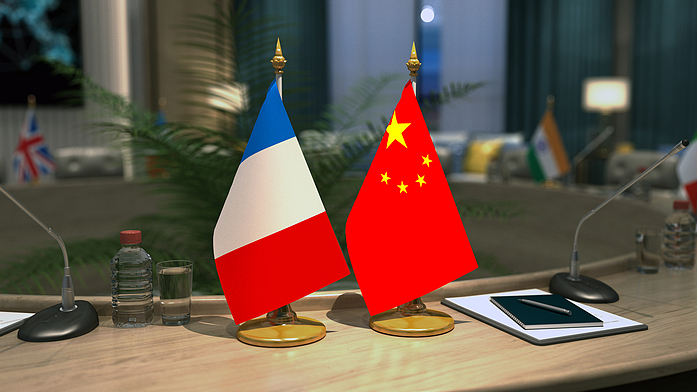 Poll: China, France pursue mutual benefits via constructive dialogue