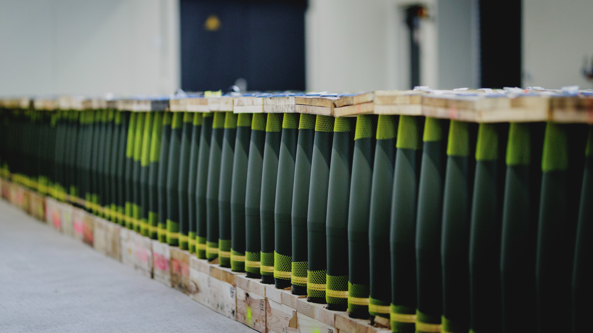 U.S. firms account for nearly half of global arms revenue in 2024