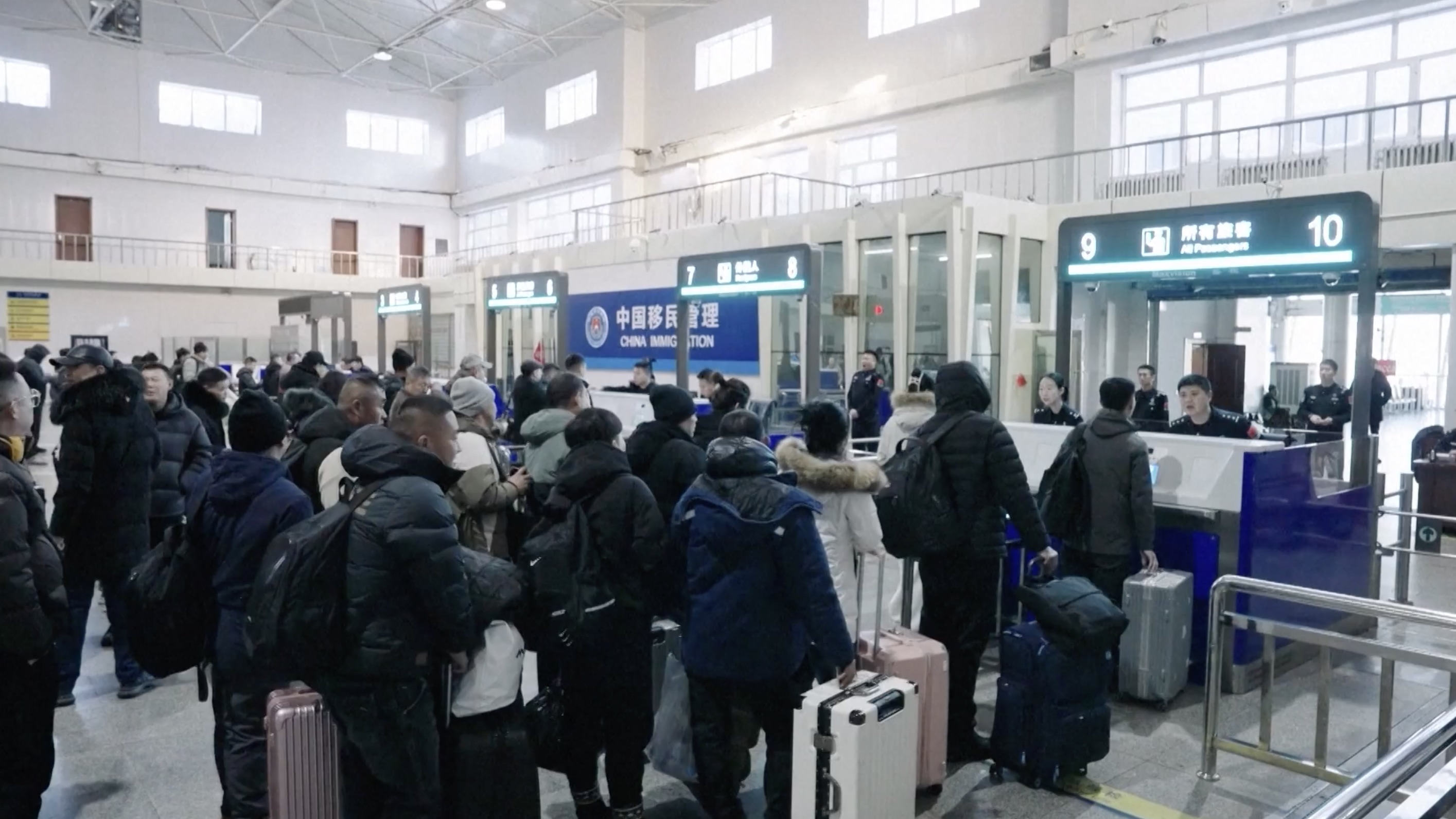 Russia welcomes Chinese tourists with 30-day visa-free entry