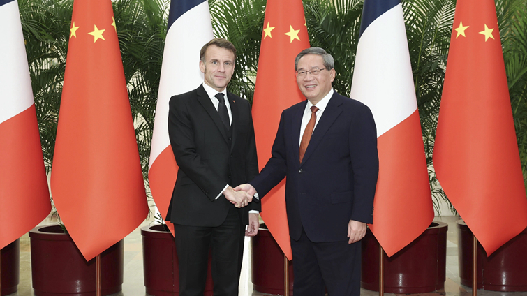 Chinese Premier Li Qiang meets French President Emmanuel Macron