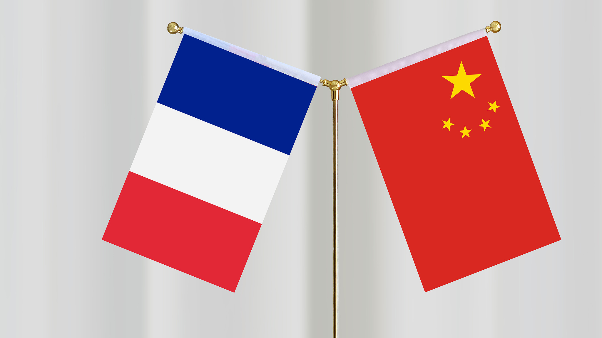 Xi Jinping, Macron jointly meet the press