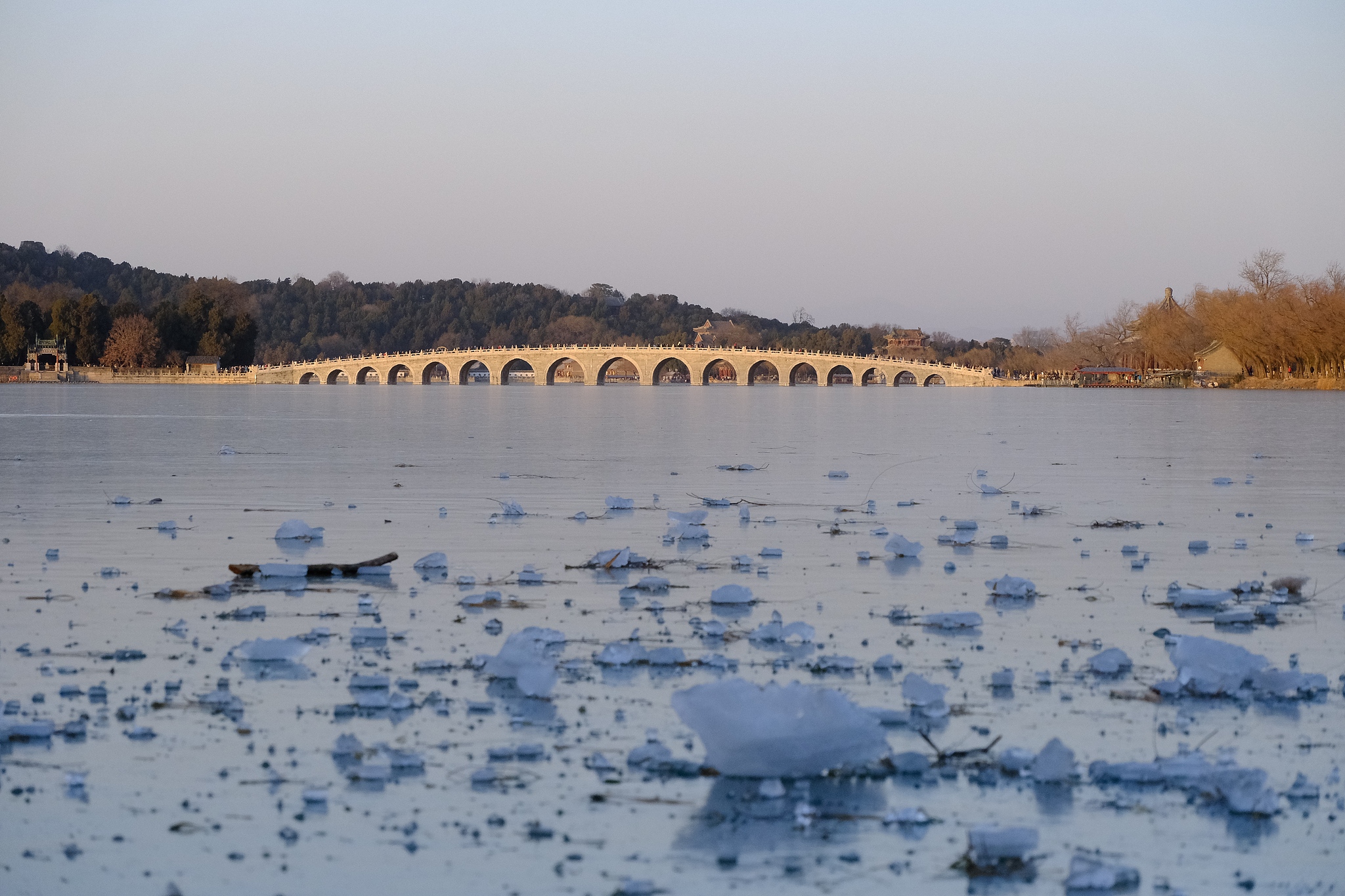 The frozen surface of Kunming Lake at the Summer Palace, Beijing, China, December 7, 2025. /VCG