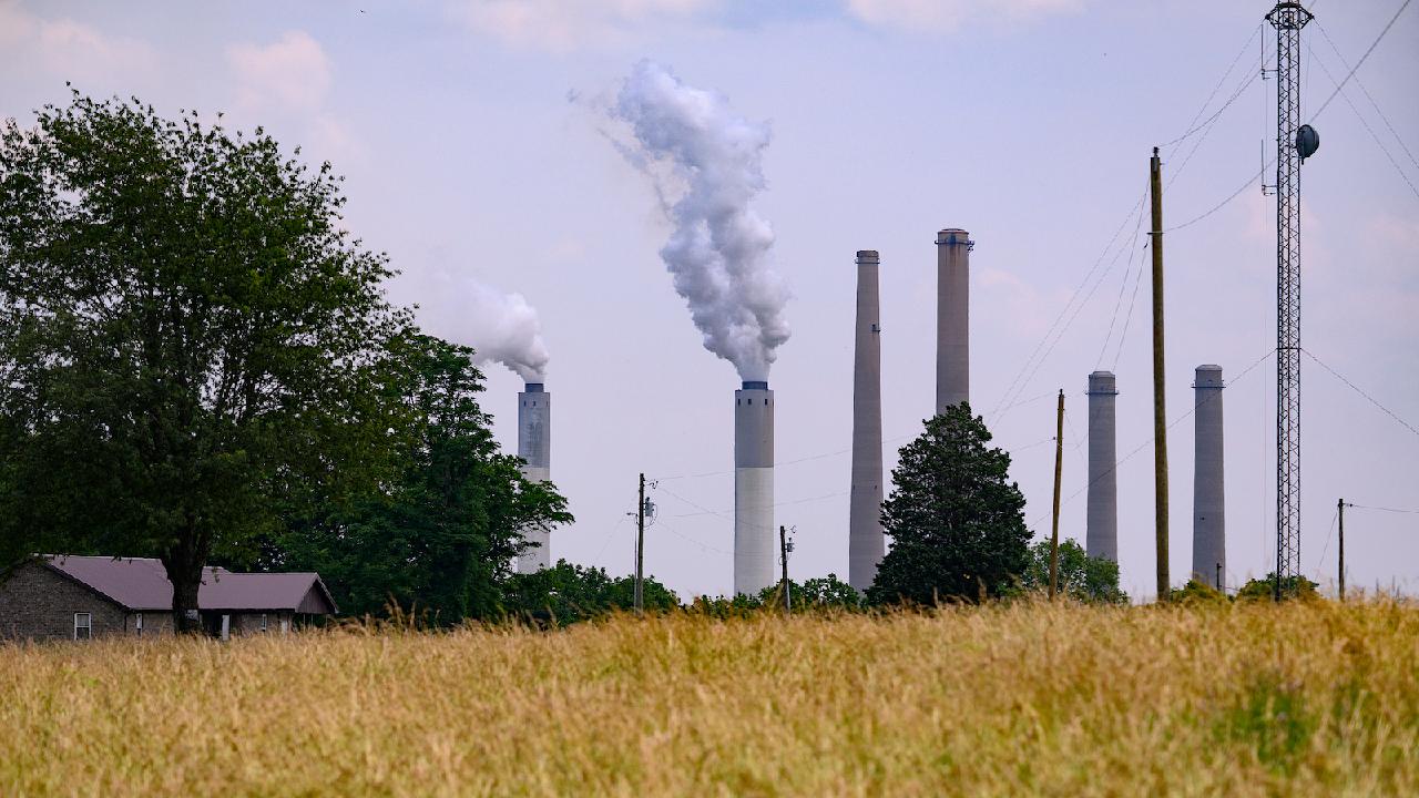 U.S. downplays human impact on climate change