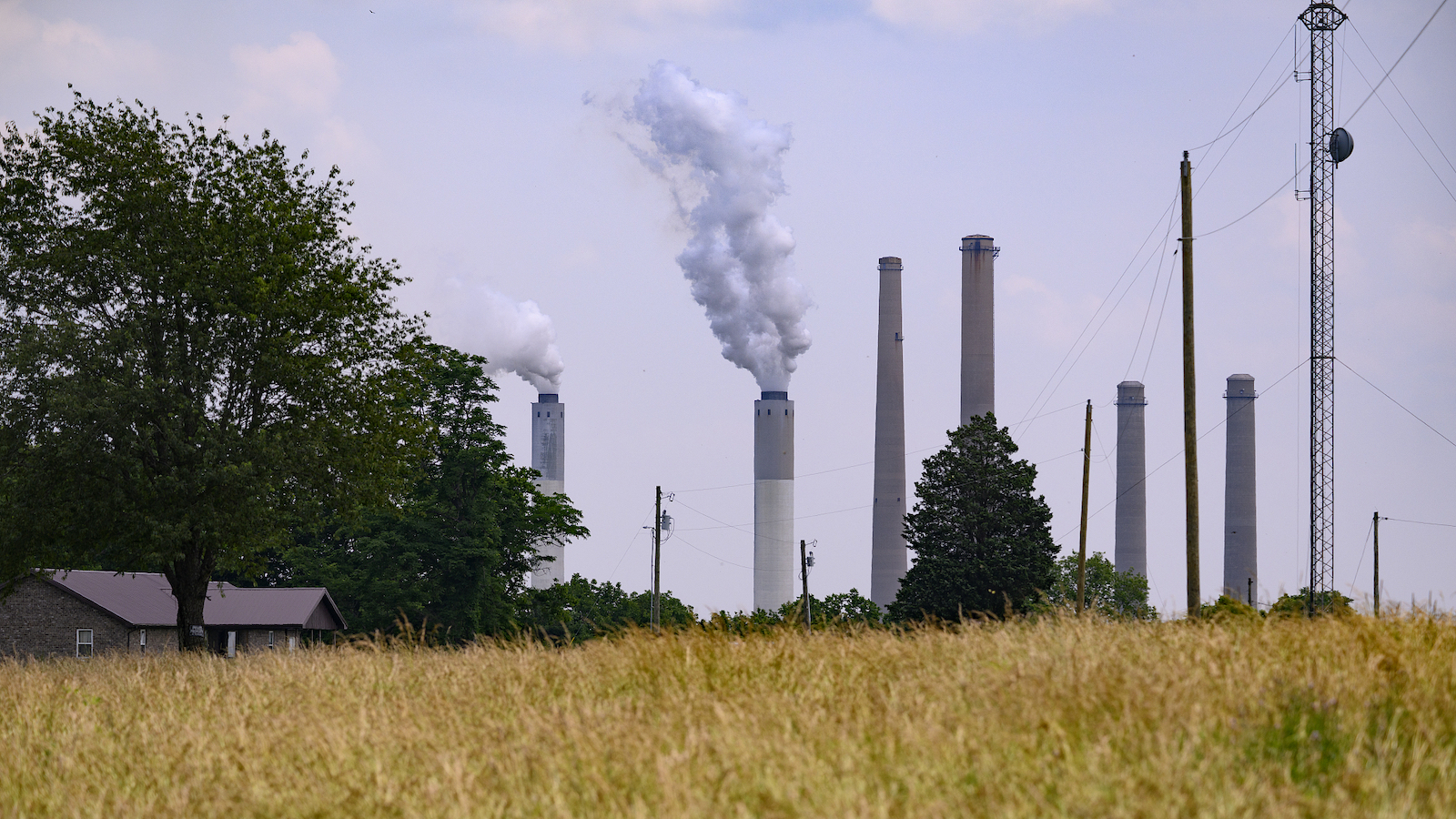 U.S. downplays human impact on climate change