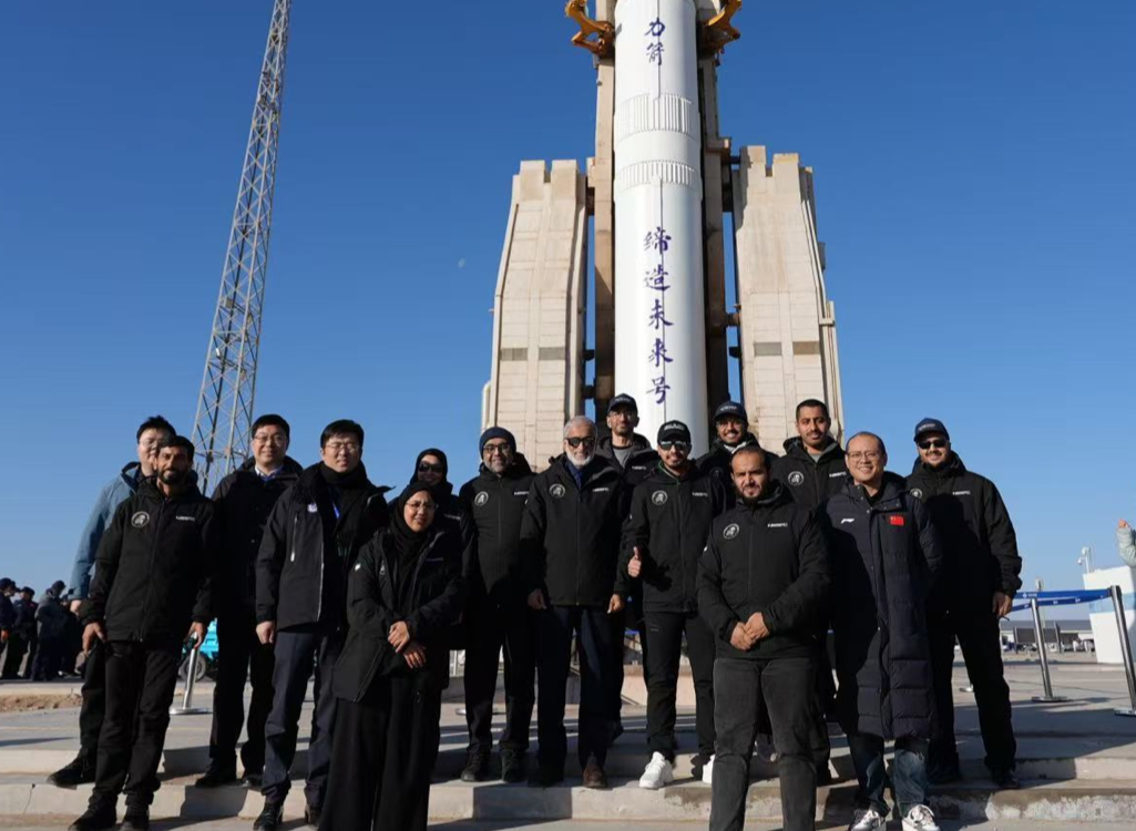 Personnel involved in the Arab Satellite 813 program pose for a photo. /Innovation Academy for Microsatellites of CAS