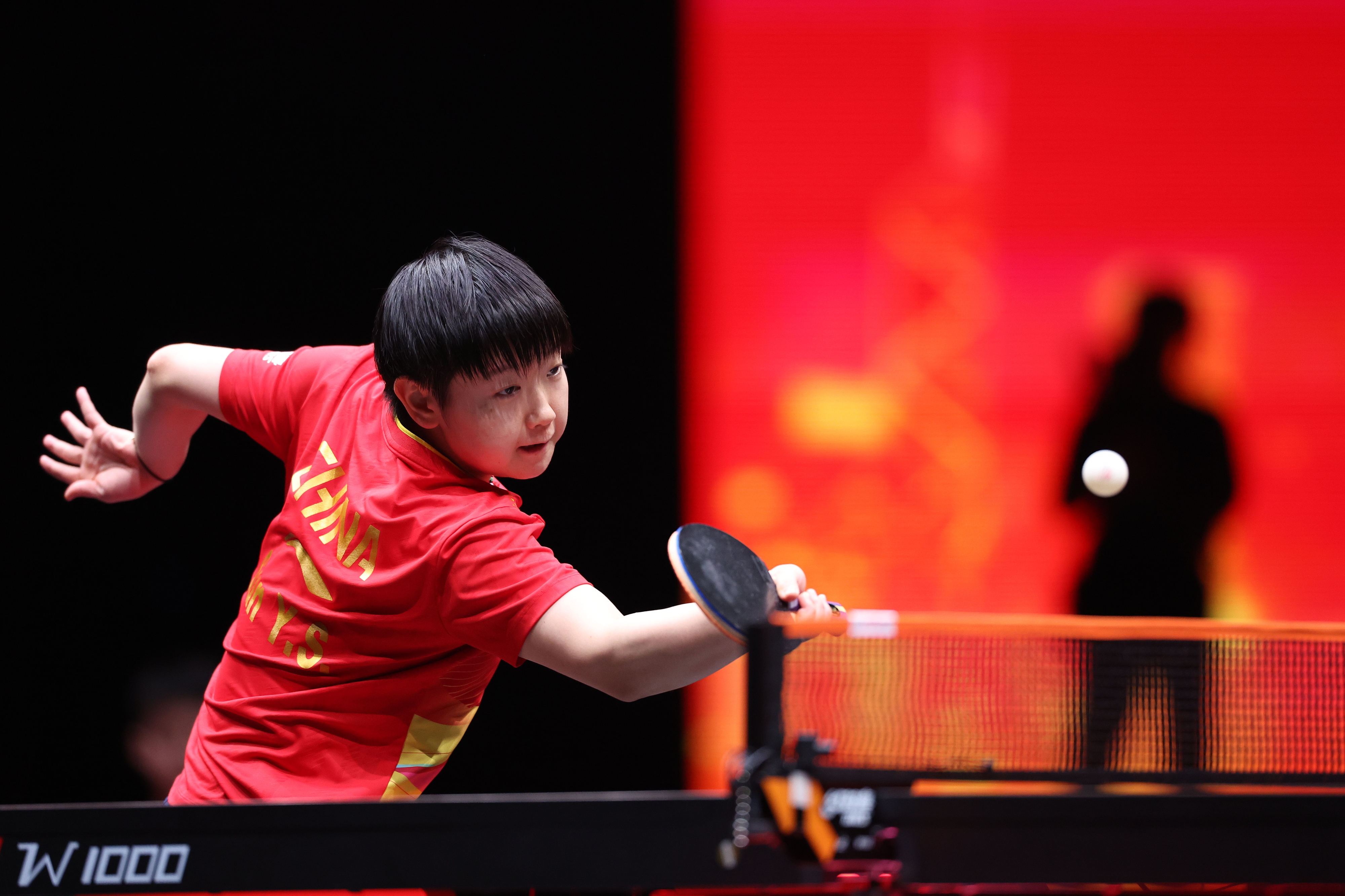 China's Sun Yingsha hits a shot against China's Wang Yidi in a women's singles round of 16 match at the WTT (World Table Tennis) Finals in Hong Kong SAR (Special Administrative Region), China, December 11, 2025. /VCG