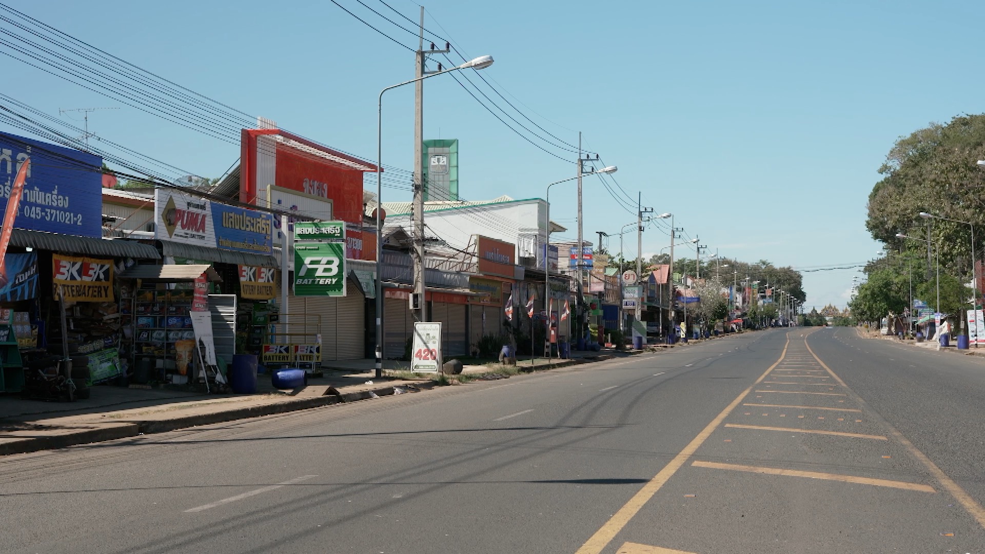 Thailand-Cambodia border clashes turn communities into ghost towns