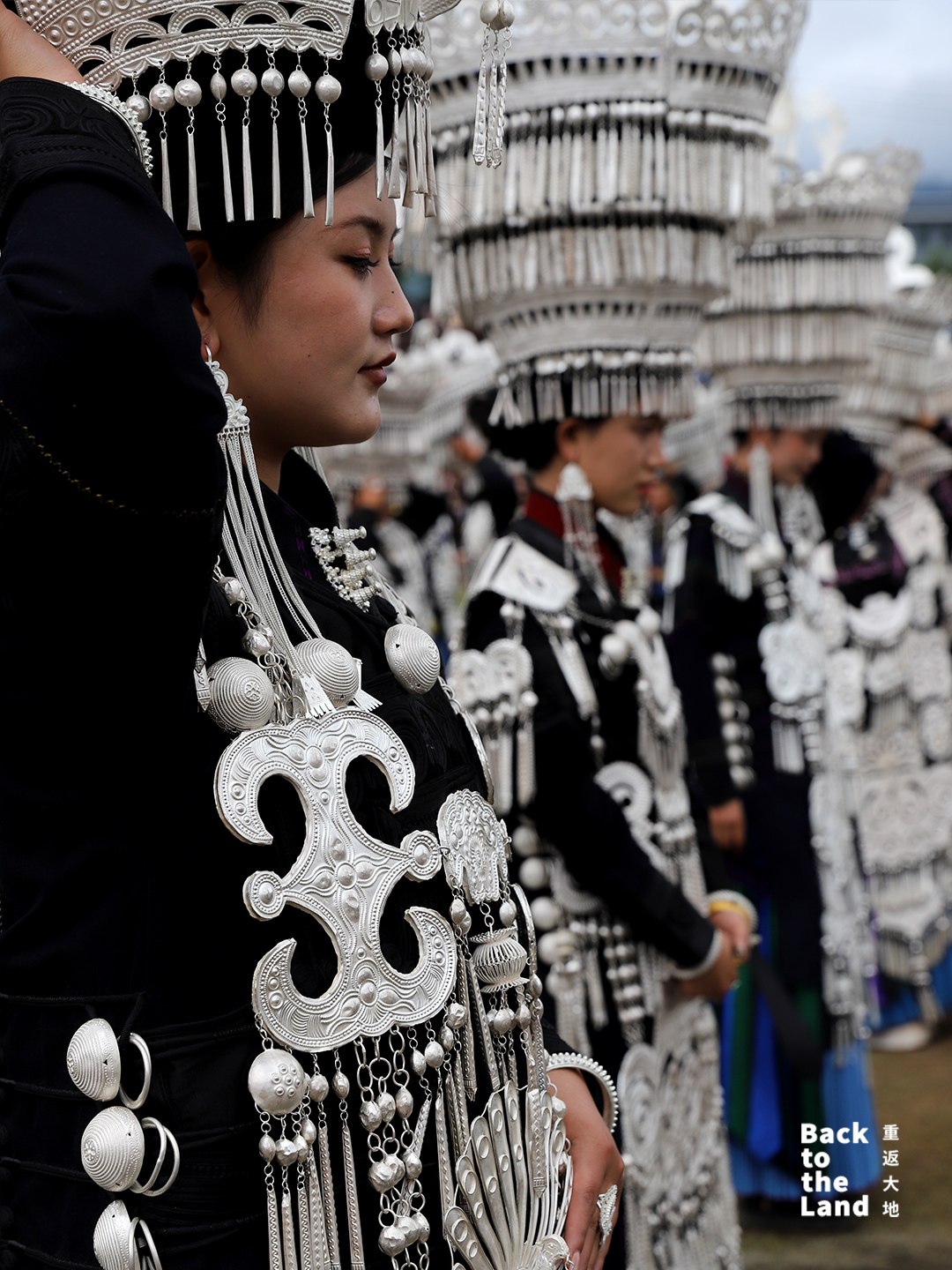 Traditional Yi silver ornaments are handmade pieces featuring symbolic patterns used in festivals, ceremonies, and daily life. /CGTN