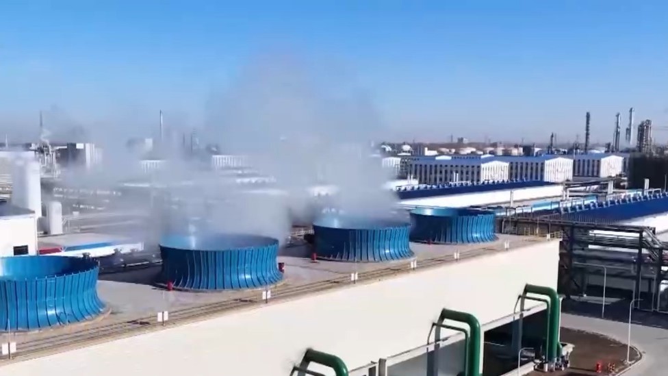 China's innovation links unstable energy to stable green fuel output