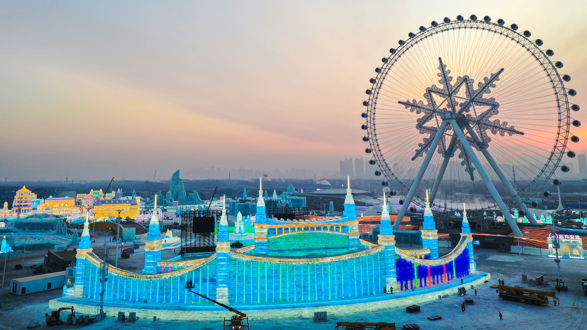 The Harbin Ice-Snow World undergoes final construction in Heilongjiang Province, northeast China, December 15, 2025. /VCG