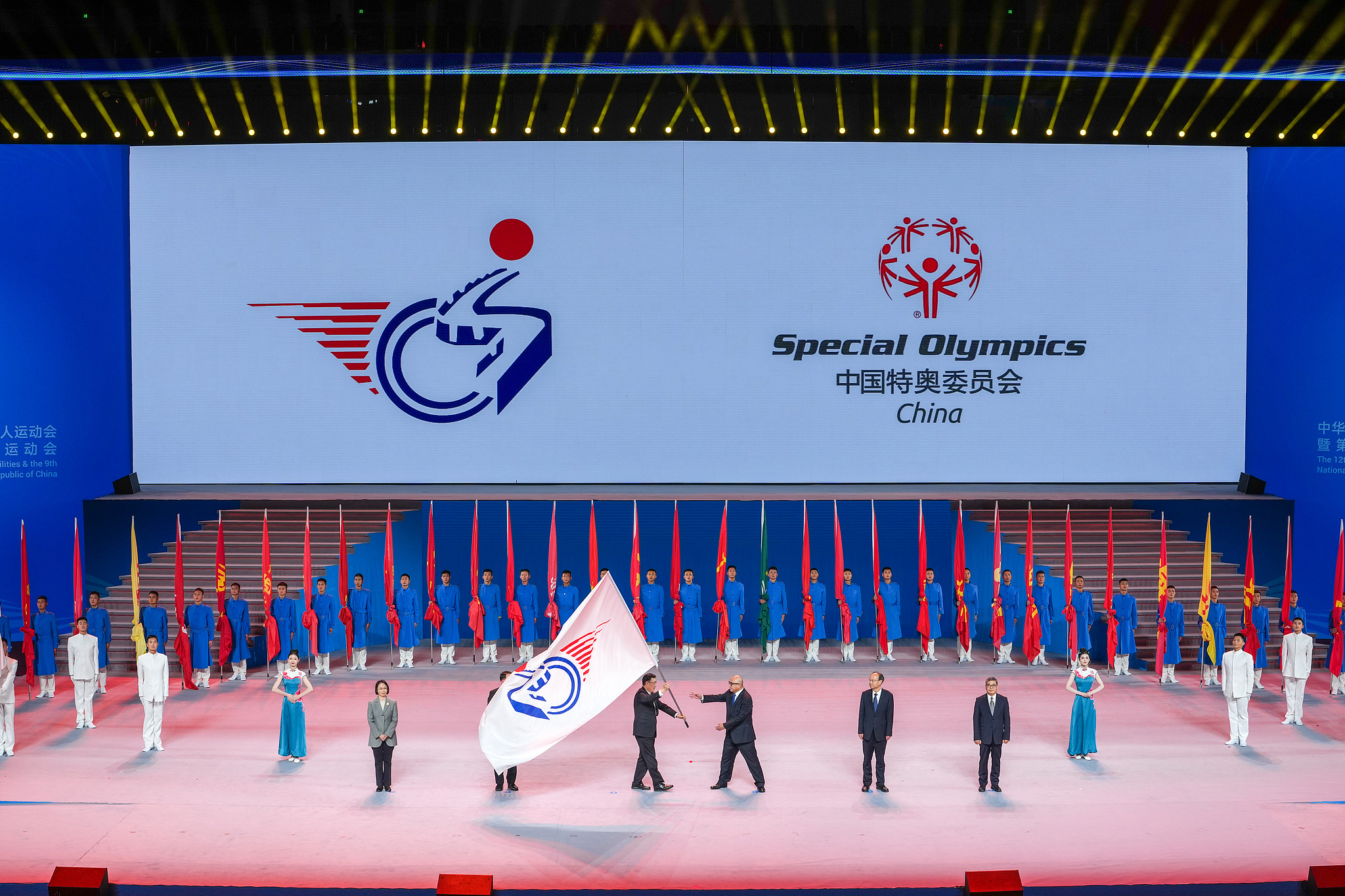 The closing ceremony of China's 12th National Games for Persons with Disabilities and ninth National Special Olympic Games in Shenzhen, south China's Guangdong Province, December 15, 2025. /VCG