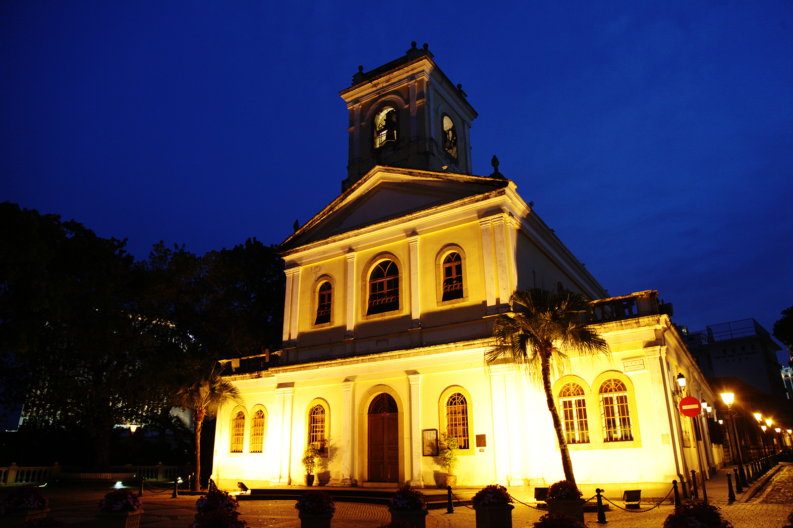 A view of the Our Lady of Carmel Church in Macao at night /CGTN
