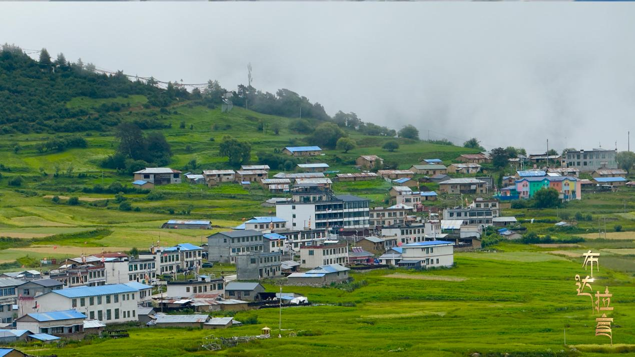 A view of Naicun Village in Gyirong County, Xigaze, southwest China's Xizang Autonomous Region. /CGTN