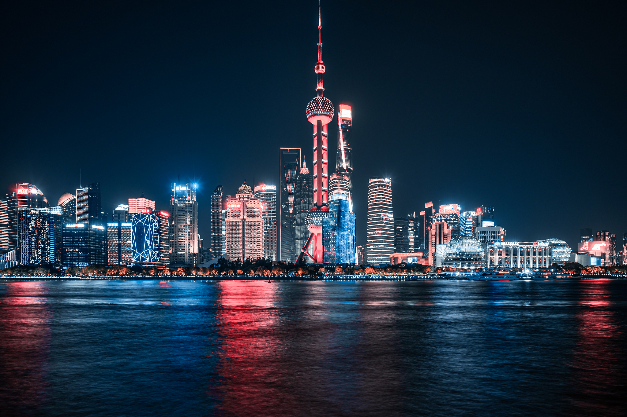 A view of landmark buildings along the Bund, Shanghai, China, May 4, 2025. /VCG