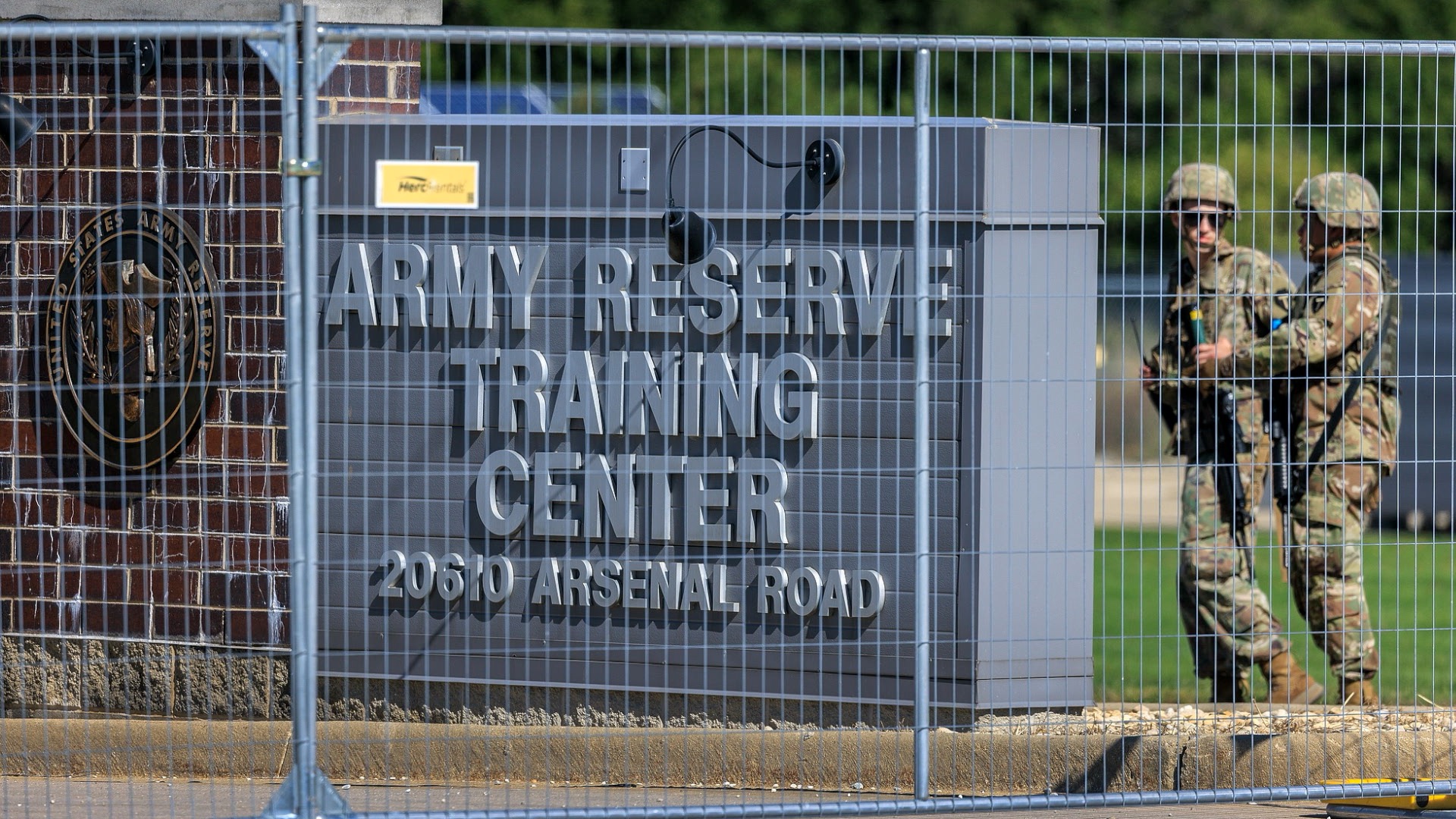 National Guard personnel stand guard at the U.S. Army Reserve Center in Elwood, Illinois, on October 9, 2025. /VCG