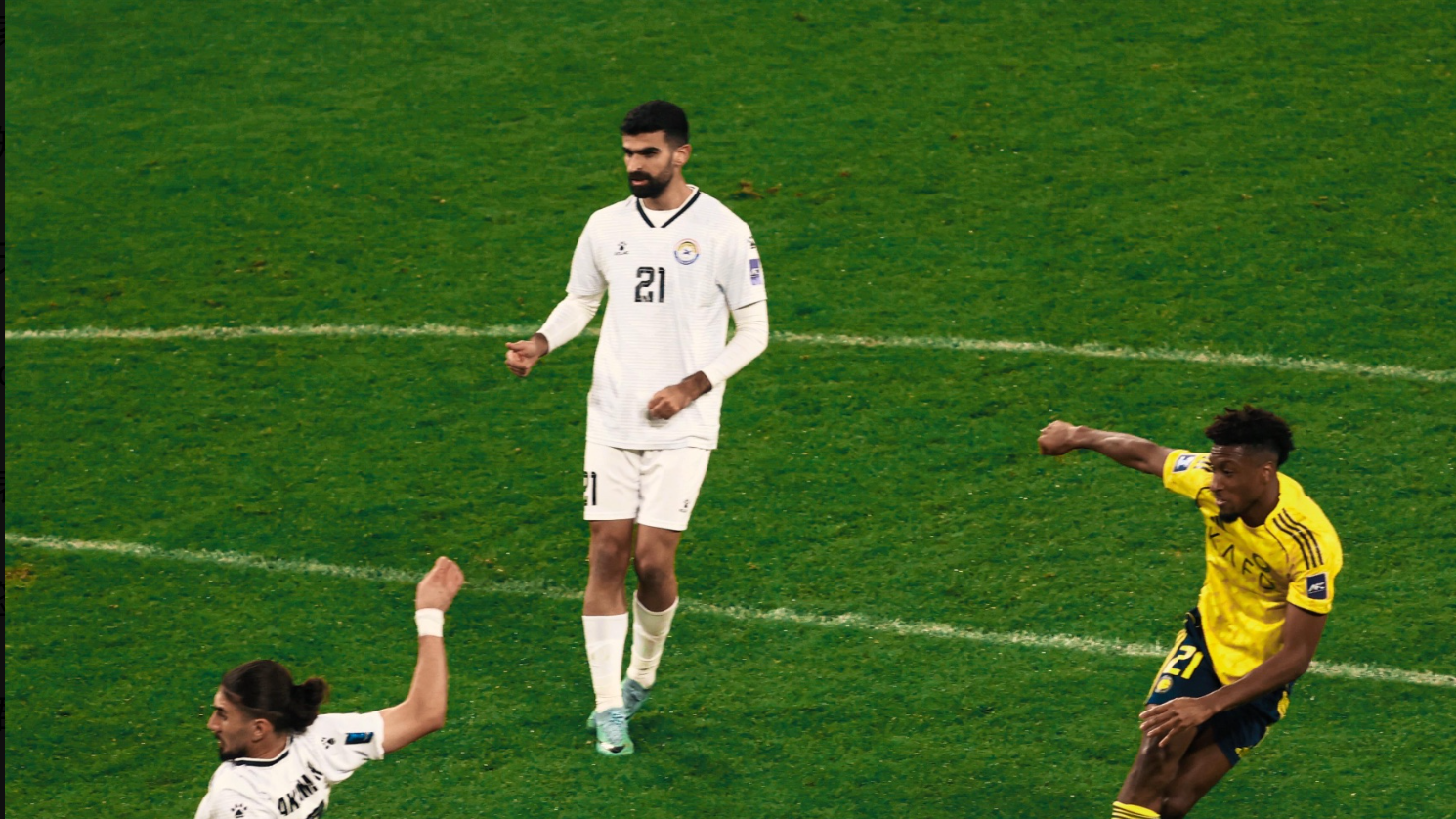Kingsley Coman (R) of Al Nassr scores against Al Zawraa in an AFC (Asian Football Confederation) Champions League Two Group D match in Riyadh, Saudi Arabia, November 24, 2025. /Al Nassr