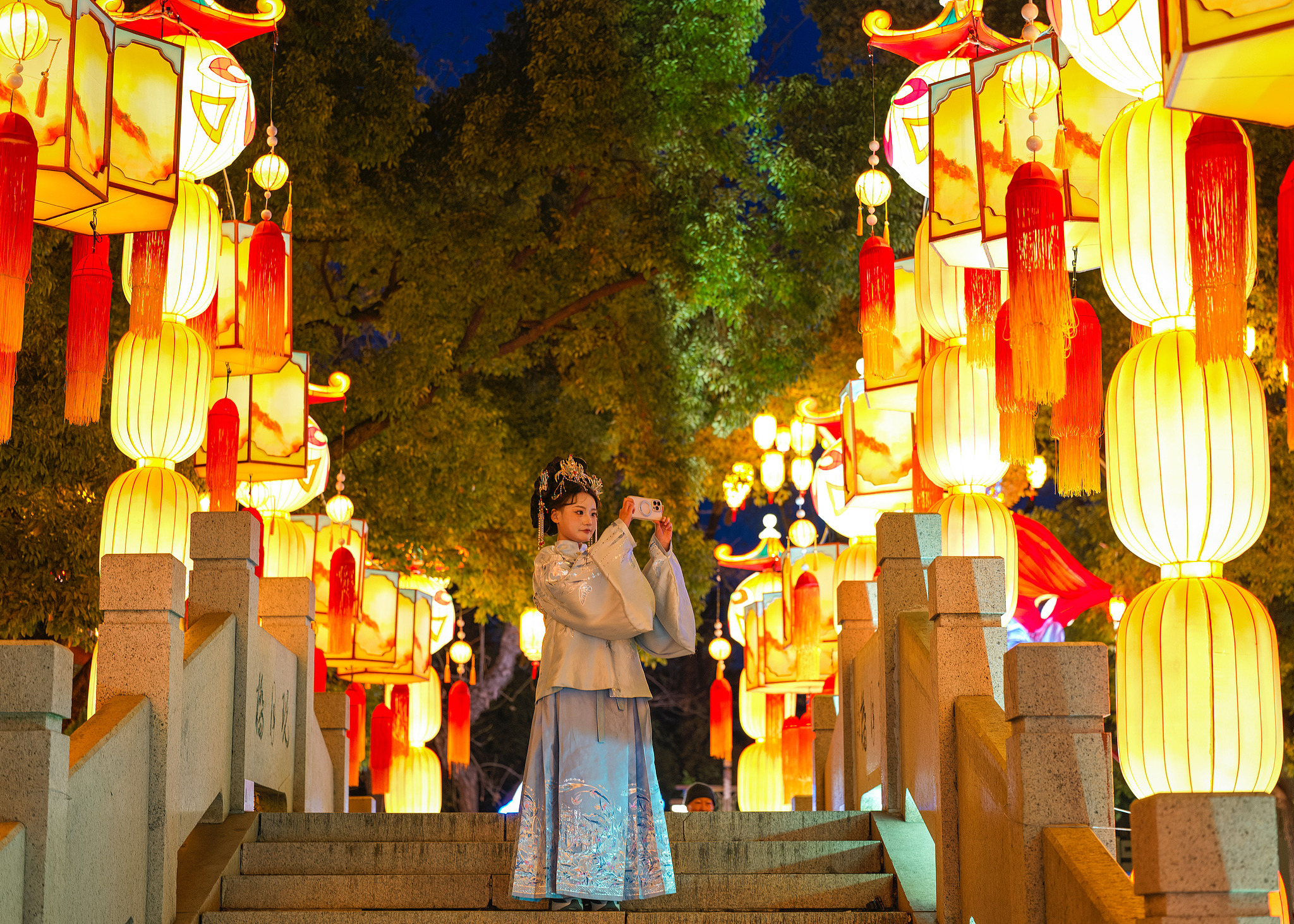 A view of the lantern art exhibition zone is seen at Bailuzhou Park in Nanjing, east China's Jiangsu Province, on December 26, 2025. /VCG