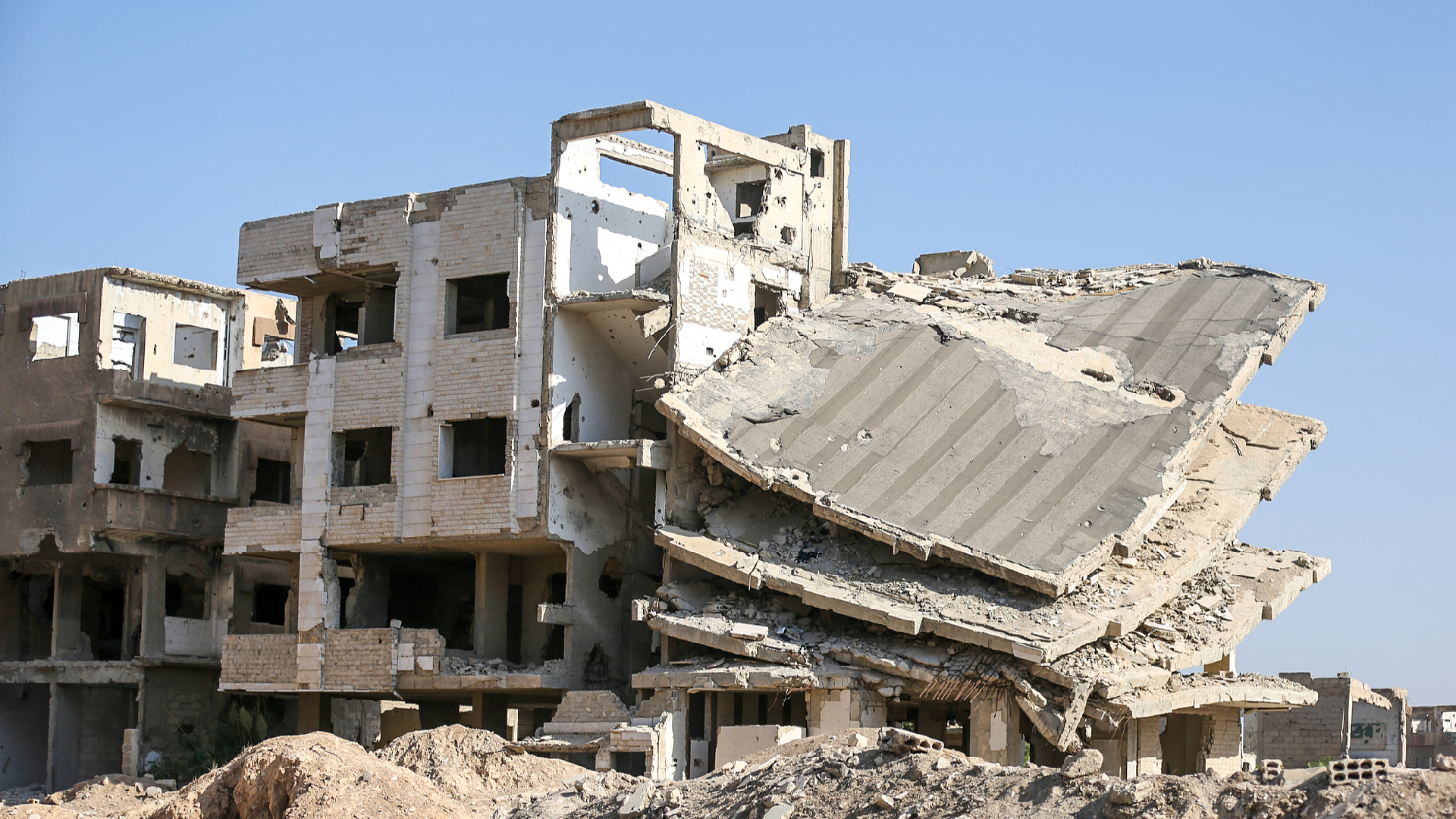 Syrian army clashes with Kurdish-led forces in Aleppo