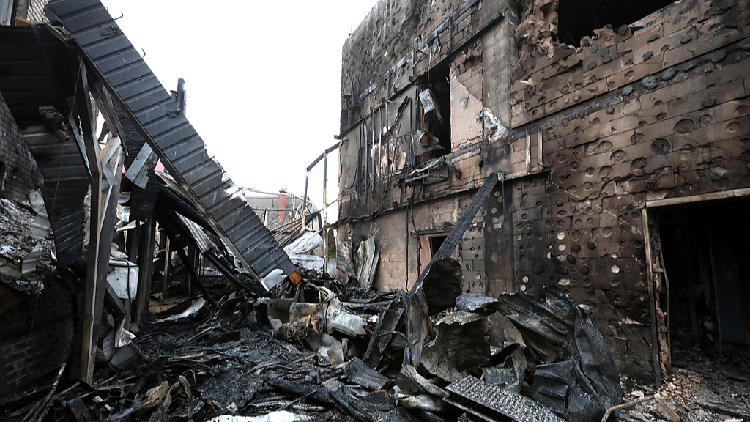 Russia attacks Kyiv ahead of peace talks in Florida