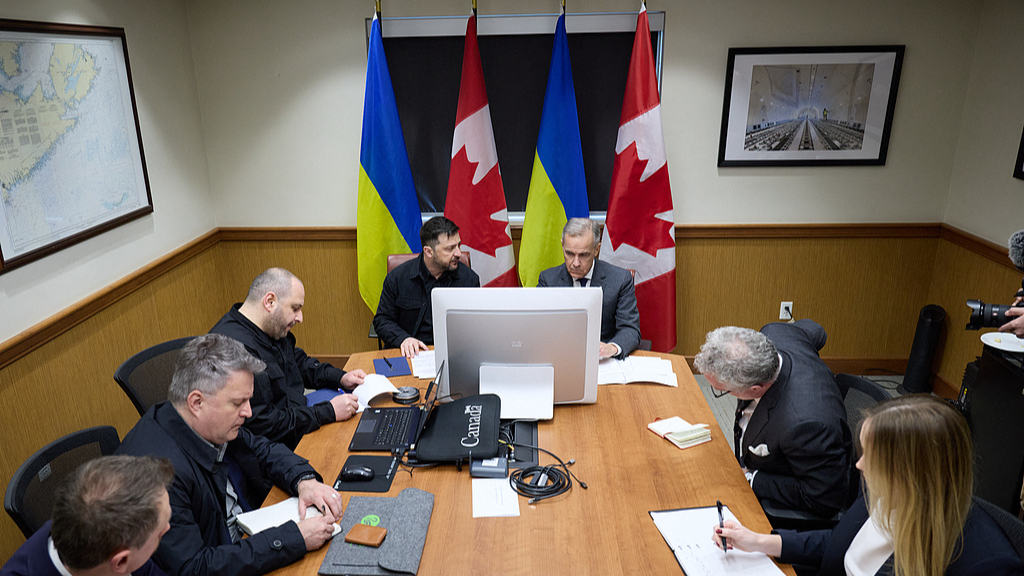 President Volodymyr Zelenskyy (center left) and Canadian Prime Minister Mark Carney during their meeting in Halifax, Nova Scotia, Canada, December 27, 2025. /VCG