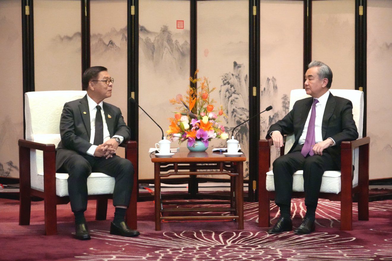Chinese Foreign Minister Wang Yi (R), also a member of the Political Bureau of the Communist Party of China Central Committee, holds talks with Minister of Foreign Affairs of Thailand Sihasak Phuangketkeow in Yuxi City, southwest China's Yunnan Province, December 28, 2025. /CGTN