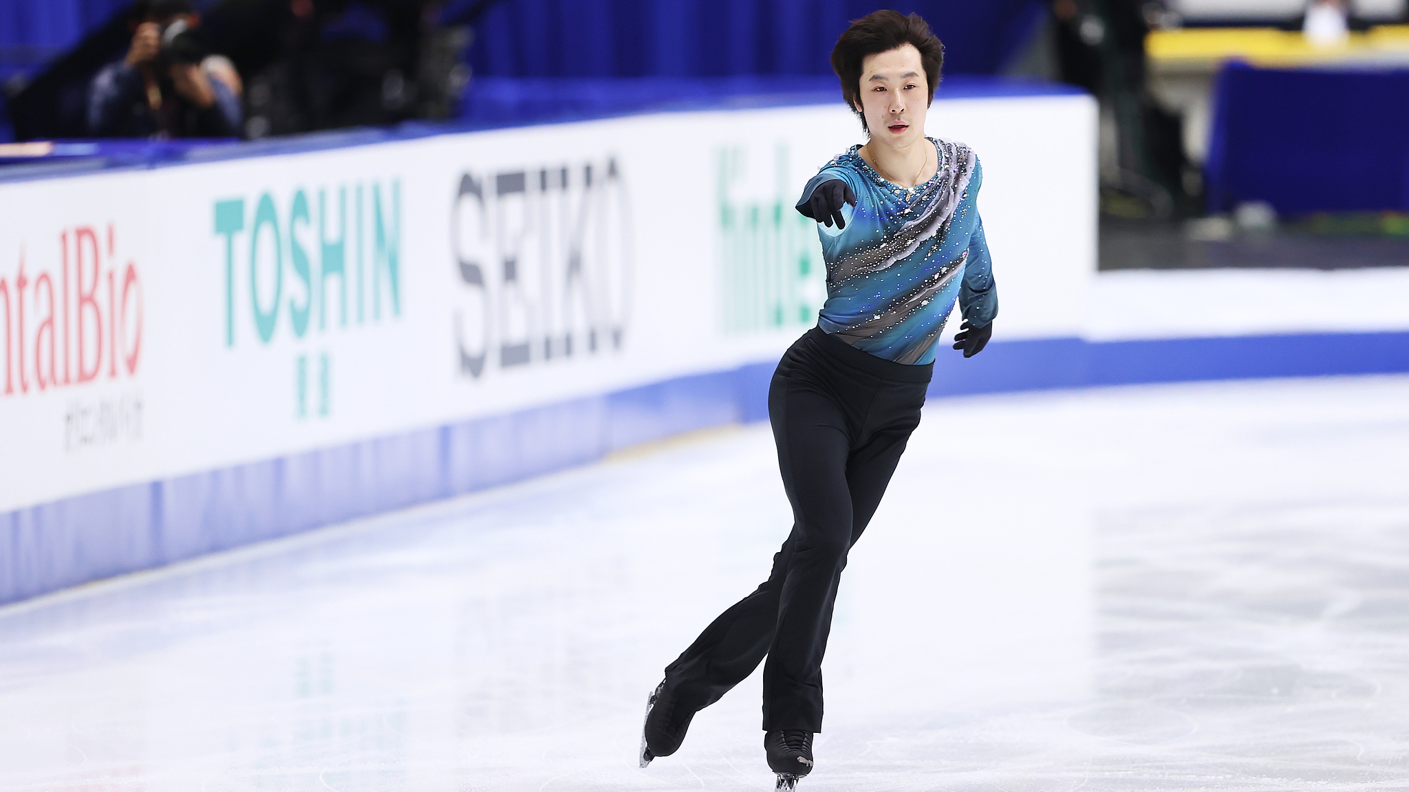 FILE: Jin Boyang of China performs in the men's singles short program at the ISU Grand Prix of Figure Skating NHK Trophy in Kadoma City, Japan, on November 7, 2025. /VCG