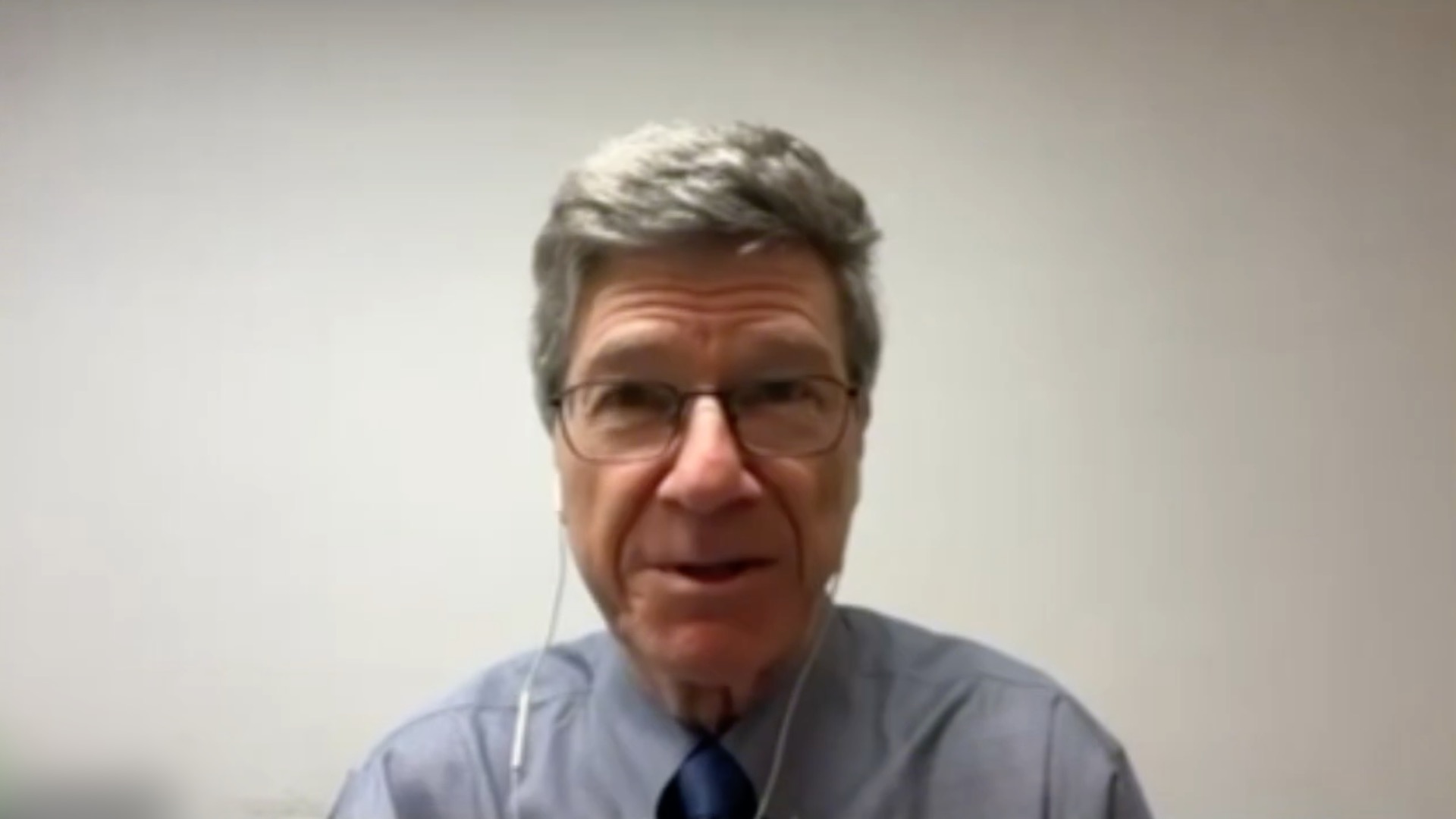 American economist slams U.S. arms sales to China's Taiwan region