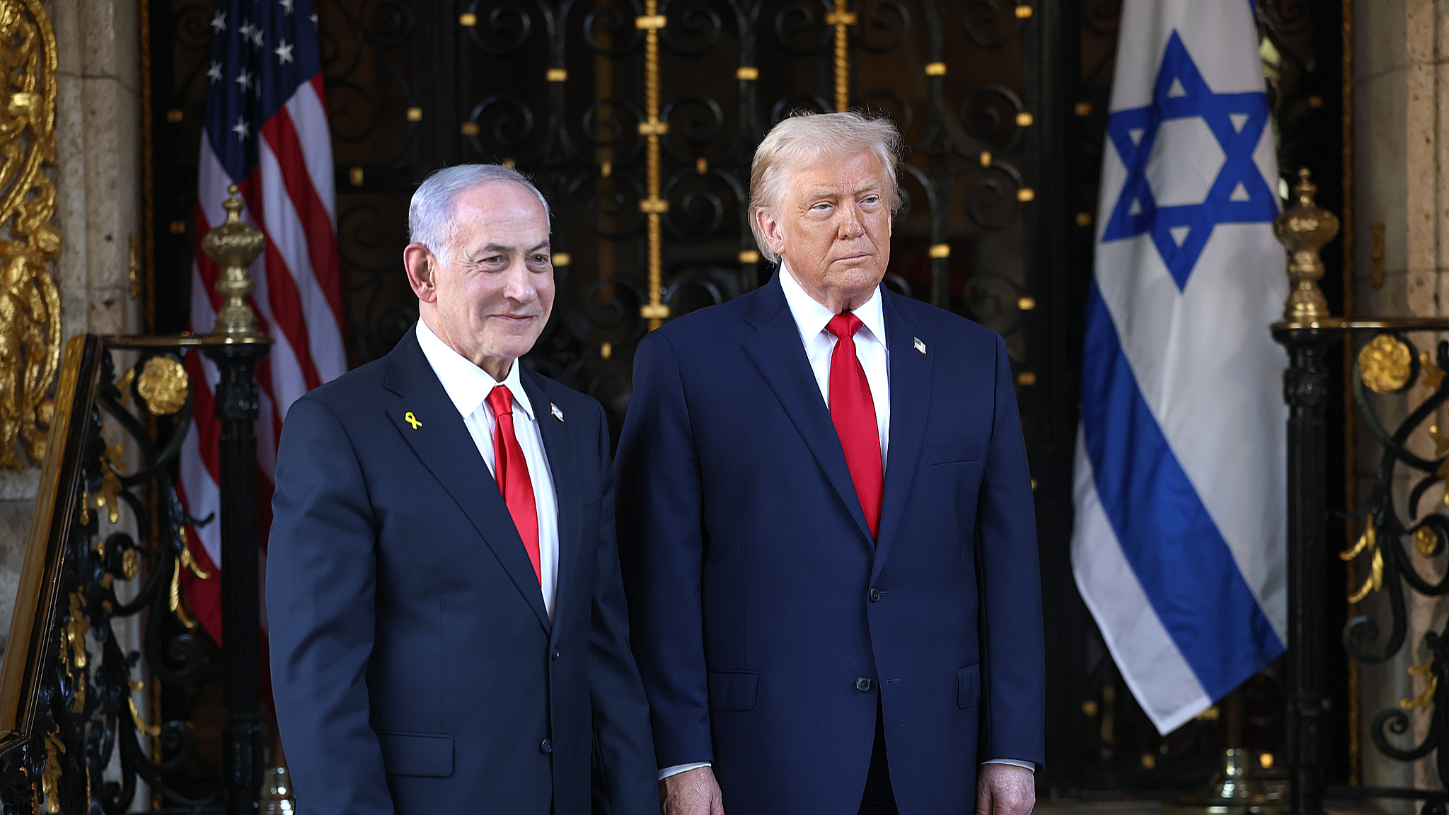 U.S. President Donald Trump welcomes Israeli Prime Minister Benjamin Netanyahu to his Mar-a-Lago club, Palm Beach, Florida, U.S., December 29, 2025. /VCG