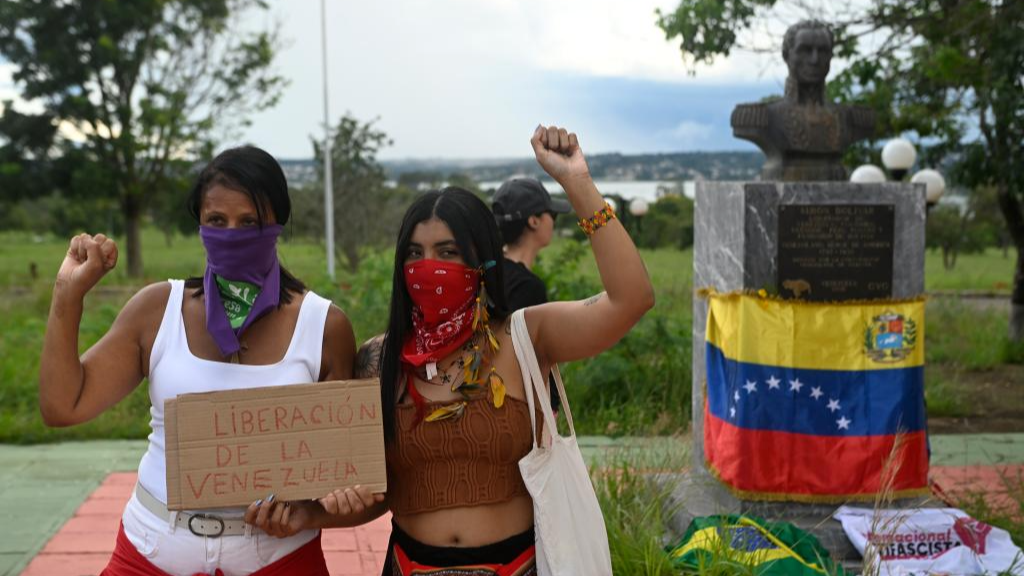 Military vehicles near the presidential palace in Caracas, Venezuela, January 3, 2026. /Xinhua