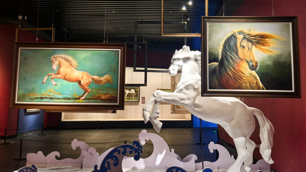 Galloping into spring with a horse-themed exhibition in Shenyang
