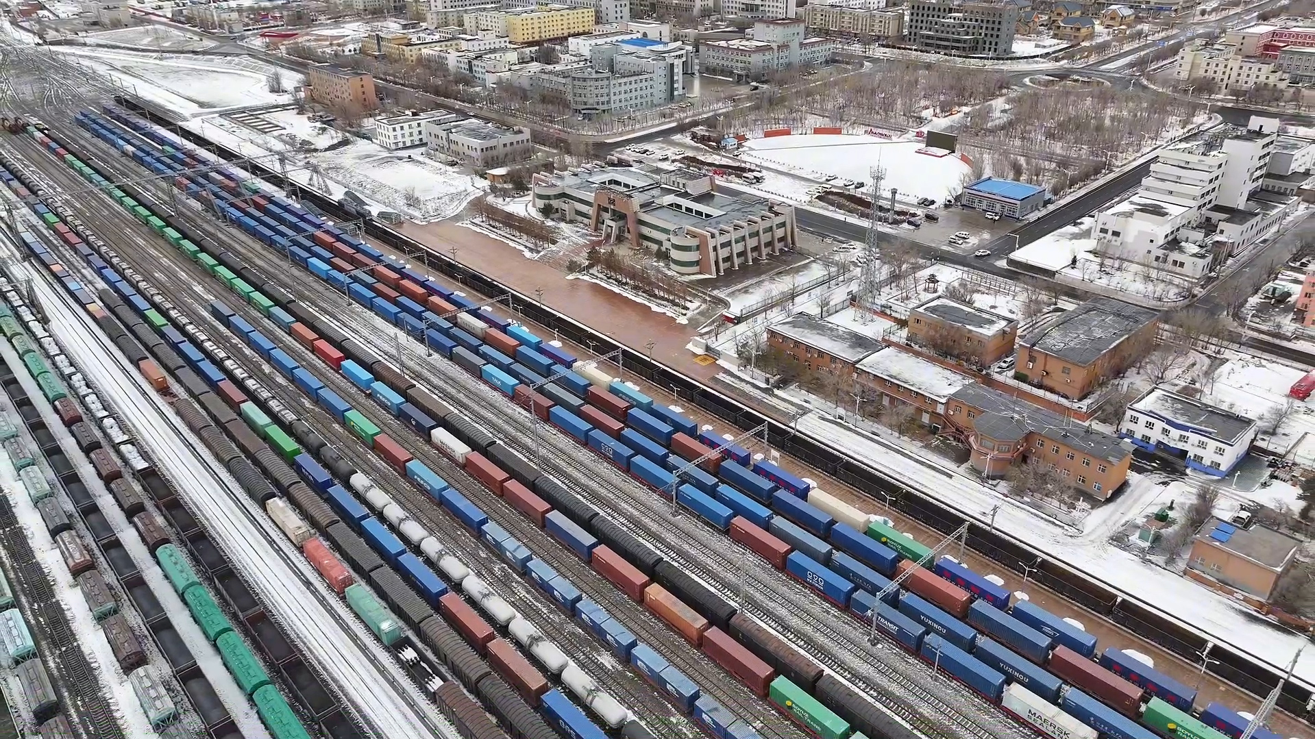 Alataw Pass: China's no.1 China-Europe freight hub