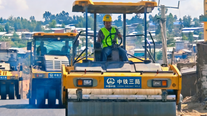 A ceremony is held to mark the opening of the main line of Ethiopia's Iteya–Robe (IR) road upgrade project. /China Railway No. 3 Engineering Group