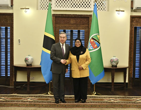 Tanzanian President Samia Suluhu Hassan meets with Chinese Foreign Minister Wang Yi in Dar es Salaam, Tanzania, January 10, 2026. /Chinese Foreign Ministry