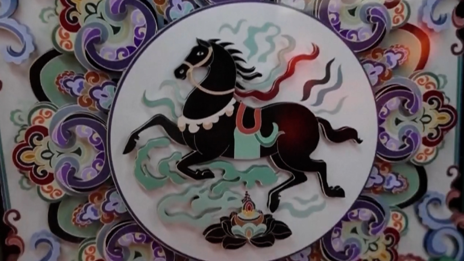 Horse-themed products highlight preparations for Spring Festival