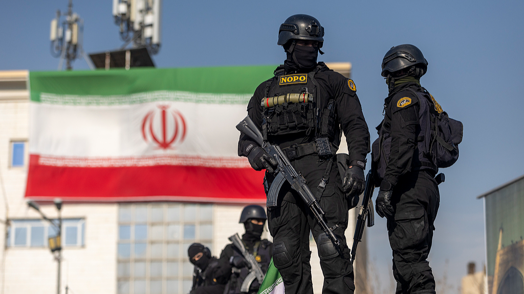 Trump cancels talks with Iran, 297 'thugs' detained during protests