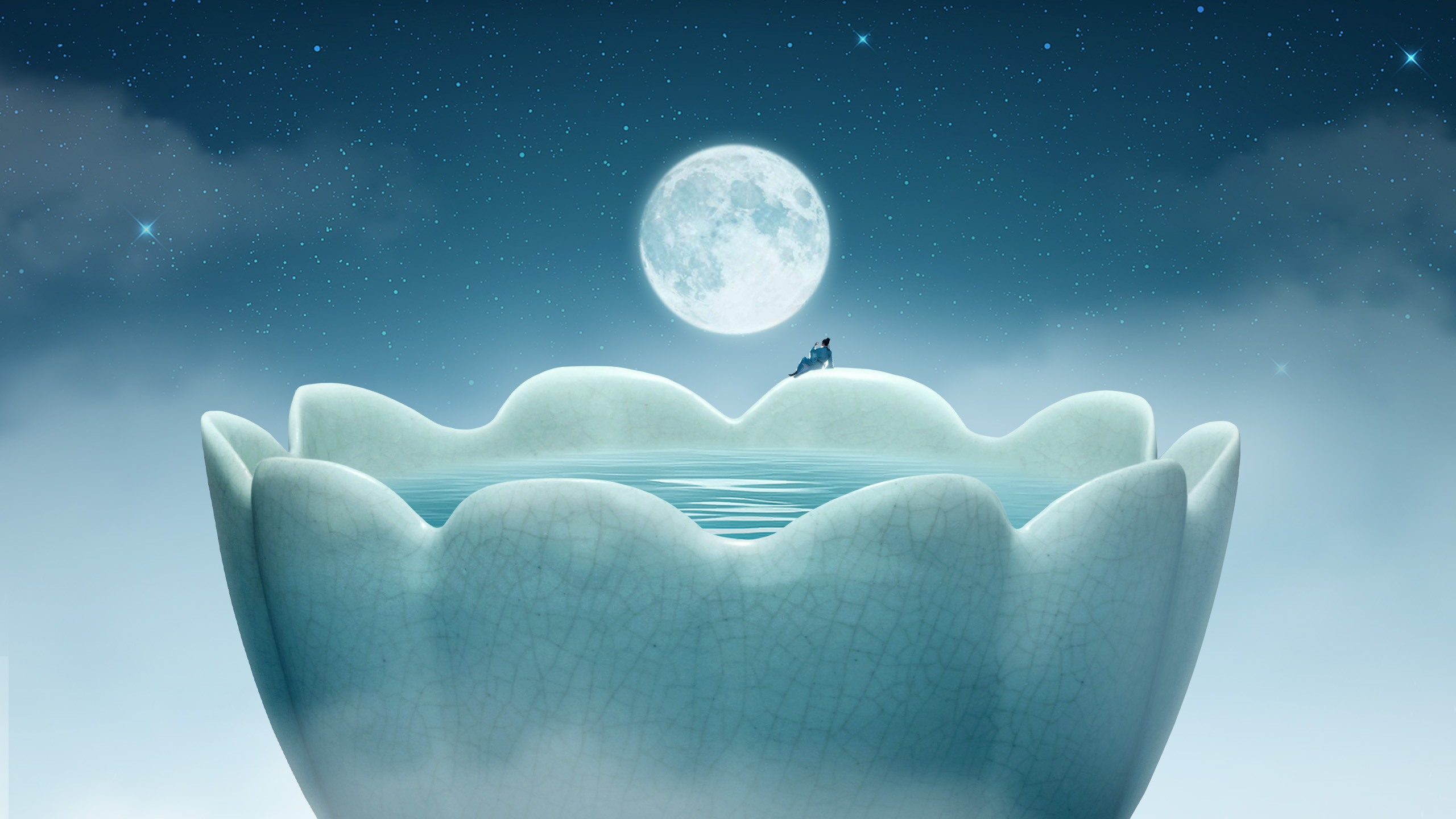 A screenshot from the virtual exhibition showing a lotus-shaped warming bowl in light bluish-green glaze. /CGTN