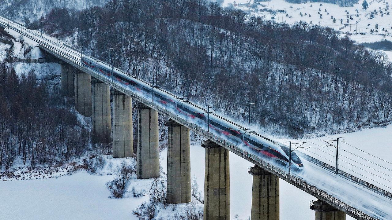 China braces for strongest winter storm as cold wave sweeps nation
